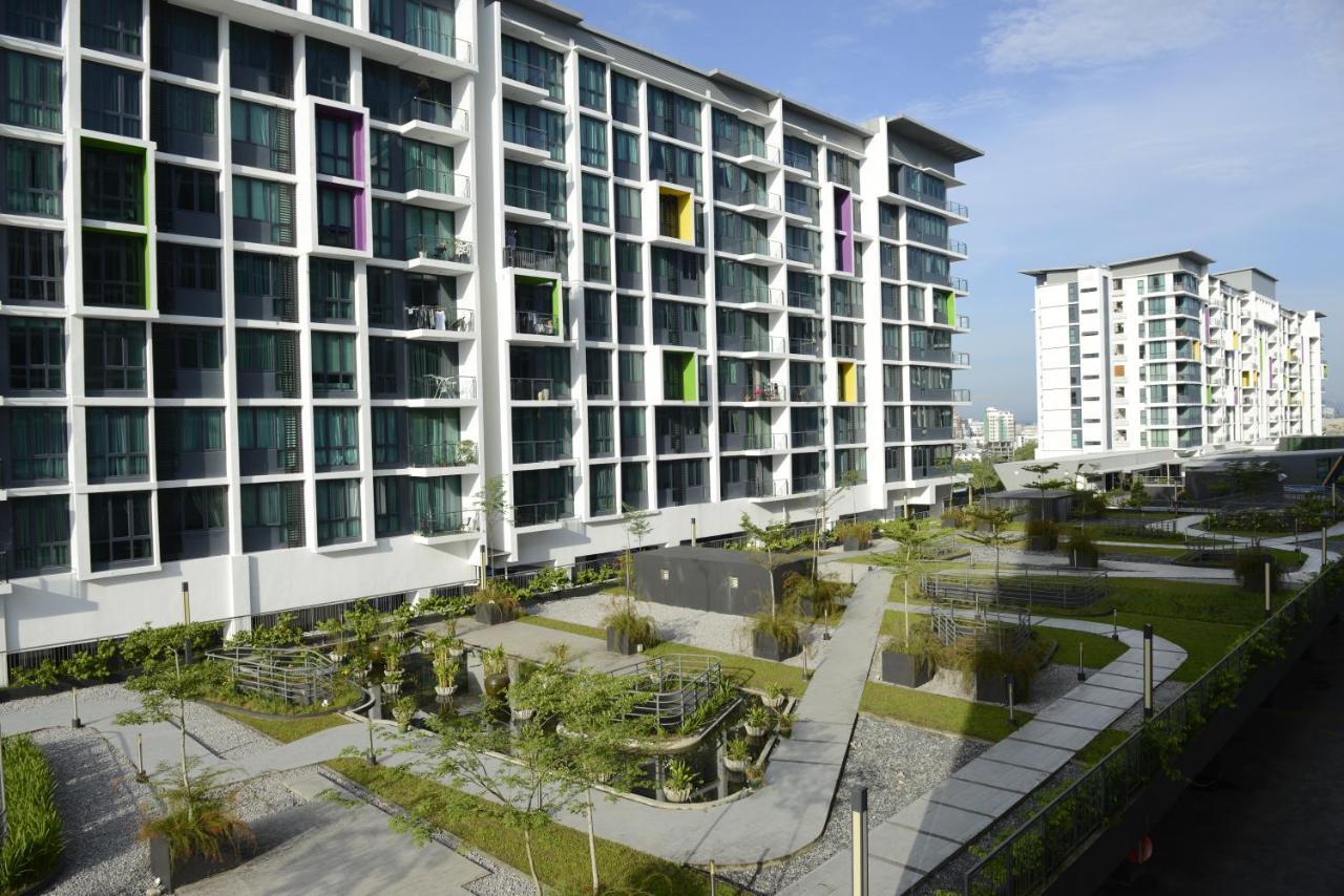 8Pax Cozy Home Stay Jazz Suites 1 Vivacity Kuching Sarawak 3Br Kültér fotó