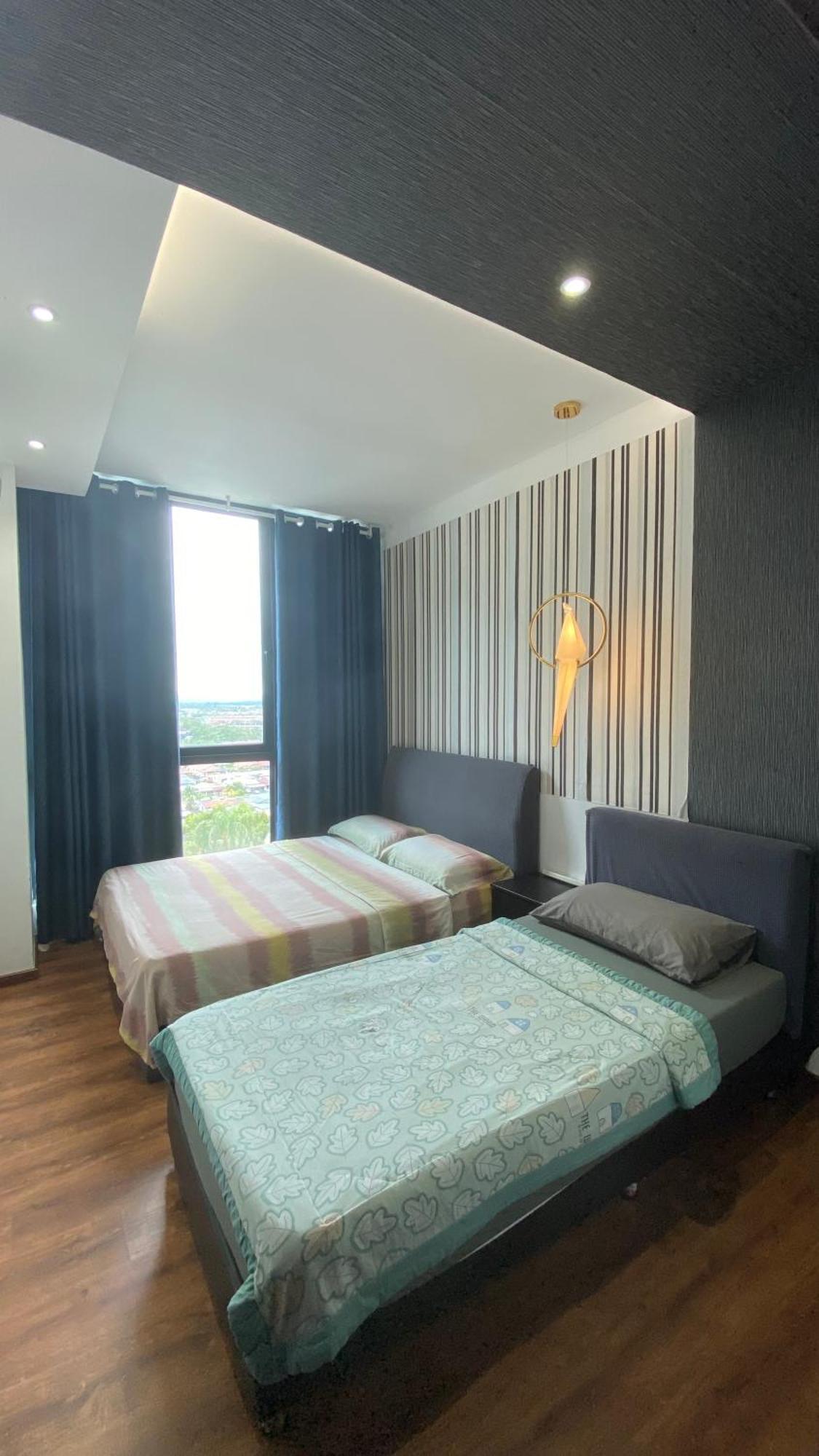 8Pax Cozy Home Stay Jazz Suites 1 Vivacity Kuching Sarawak 3Br Kültér fotó